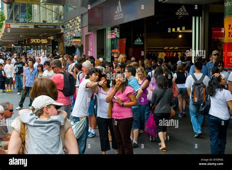 boxing day shopping melbourne